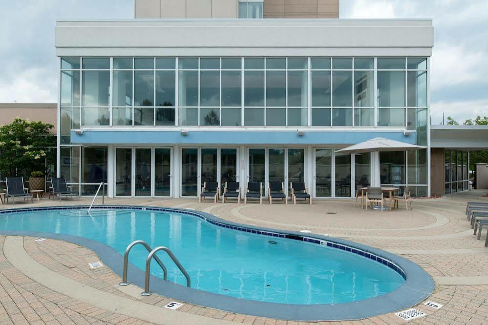 Auburn Hills Marriott Pontiac Hotel Exterior photo